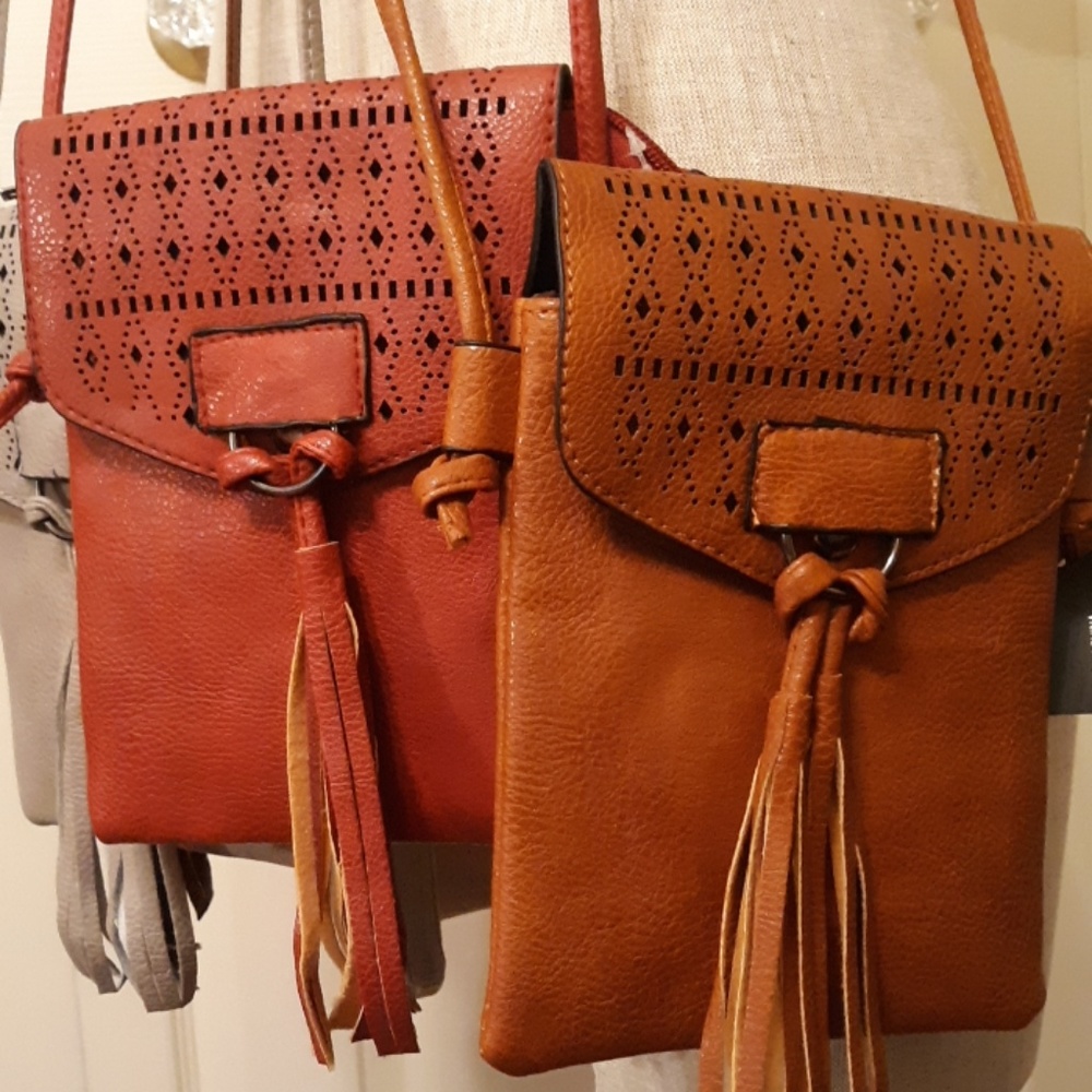 Handbag - Picture 2 of 5